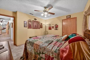 1605 Heather Ct, Cleburne, TX 76033 - Photo 18