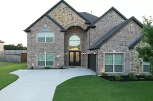 105 Wild River Ct, DeSoto, TX 75115 - Photo 2