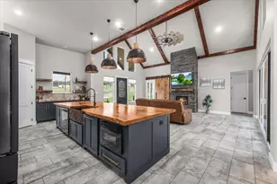 4024 Fall Crk Dr, Weatherford, TX 76087 - Photo 10