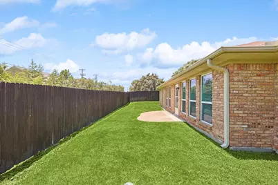 2201 Jamestown Court, Carrollton, TX 75006 - Photo 18