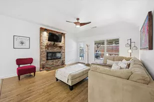 421 Foxcraft Dr, Fort Worth, TX 76131 - Photo 14