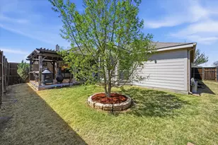 421 Foxcraft Dr, Fort Worth, TX 76131 - Photo 28