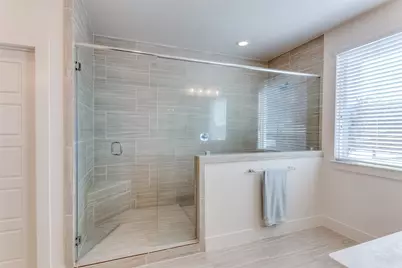 402 Templeton Drive, Fort Worth, TX 76107 - Photo 20