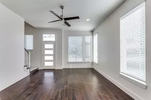 402 Templeton Dr, Fort Worth, TX 76107 - Photo 6