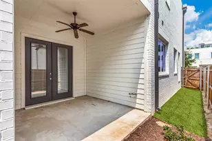 402 Templeton Dr, Fort Worth, TX 76107 - Photo 28