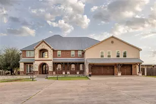 6925 Sky Rd, Joshua, TX 76058 - Photo 2