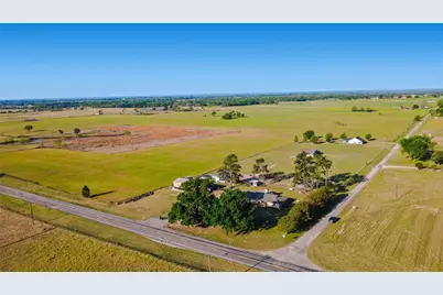 4106 Farm Road 2560, Sulphur Springs, TX 75482 - Photo 4