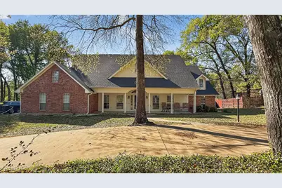 365 Timber Lake Drive, Powderly, TX 75473 - Photo 2