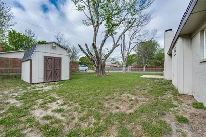 1600 Briar Run, Benbrook, TX 76126 - Photo 24