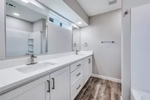 1600 Briar Run, Benbrook, TX 76126 - Photo 16