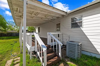 6028 Bear Creek Drive E, Fort Worth, TX 76126 - Photo 20