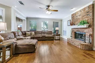 3840 Walden Way, Dallas, TX 75287 - Photo 4