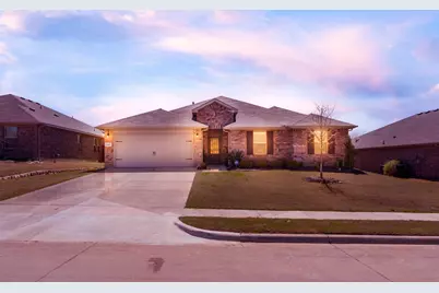 1907 Heritage Court, Cleburne, TX 76033 - Photo 2