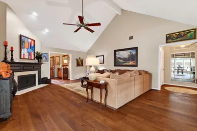 712 Shannon Lane, Highland Village, TX 75077 - Photo 6
