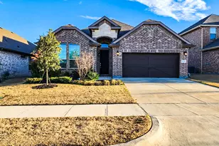 1318 Byars Dr, Arlington, TX 76002 - Photo 1