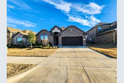 1318 Byars Drive, Arlington, TX 76002 - Photo 2