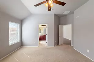 6452 Spring Ranch Dr, Fort Worth, TX 76179 - Photo 4