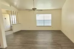 1057 Whitewater Trail, DeSoto, TX 75115 - Photo 2