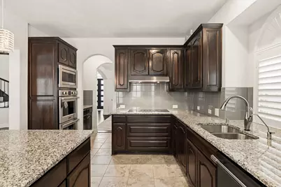 2671 Corona Drive, Grand Prairie, TX 75054 - Photo 10