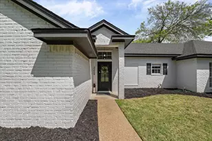 3229 Village Park Dr, Waco, TX 76708 - Photo 2