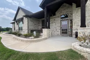 460 Tristin Ln, Waxahachie, TX 75167 - Photo 6