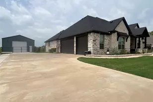 460 Tristin Ln, Waxahachie, TX 75167 - Photo 2