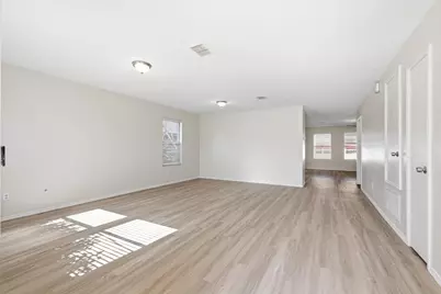 725 Lovern Street, Cedar Hill, TX 75104 - Photo 4