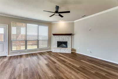 8320 Deer Bluff Lane, Fort Worth, TX 76179 - Photo 10