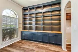 8320 Deer Bluff Ln, Fort Worth, TX 76179 - Photo 6