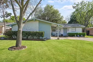 3218 Modella Ave, Dallas, TX 75229 - Photo 4