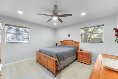 3218 Modella Avenue, Dallas, TX 75229 - Photo 18