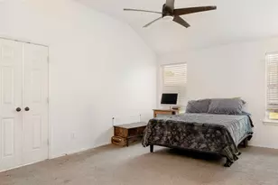 933 Sherry Ln, Saginaw, TX 76179 - Photo 20