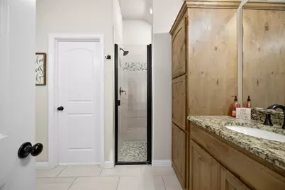 209 Bayless Avenue, Godley, TX 76044 - Photo 16