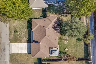 2952 Lavita Lane, Farmers Branch, TX 75234 - Photo 32