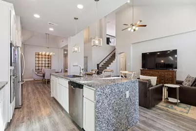 2000 Crescent Street, Fort Worth, TX 76008 - Photo 8