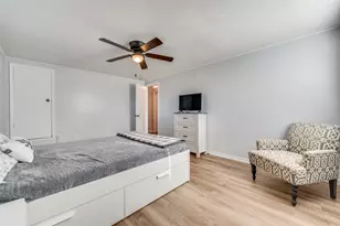 2924 W 11th St, Irving, TX 75060 - Photo 26