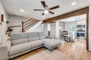 2924 W 11th St, Irving, TX 75060 - Photo 1