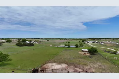 8112 Godley Road, Granbury, TX 76049 - Photo 32