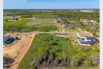 113 Dan Russell Bend, Weatherford, TX 76087 - Photo 8