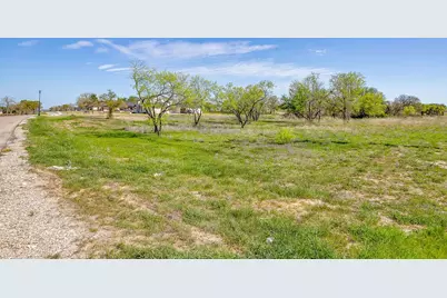 113 Dan Russell Bend, Weatherford, TX 76087 - Photo 16