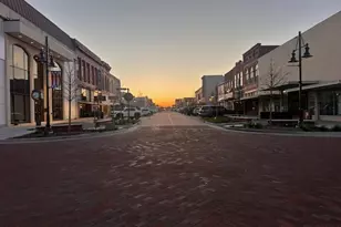 317 W Main St, Denison, TX 75020 - Photo 12