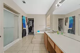 4911 Hibiscus Dr, Arlington, TX 76018 - Photo 16