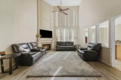 4911 Hibiscus Drive, Arlington, TX 76018 - Photo 8