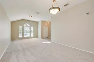 236 Goldeneye Ln, Fort Worth, TX 76120 - Photo 4