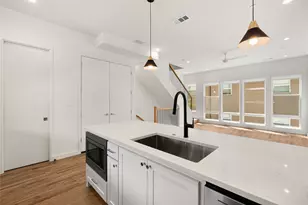 6319 Richmond Ave, Dallas, TX 75214 - Photo 14