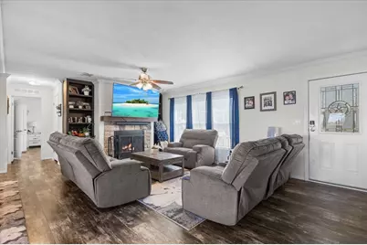 15877 Hiram, Wills Point, TX 75169 - Photo 6