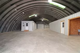 898 Farm Road 1700, Clarksville, TX 75426 - Photo 26