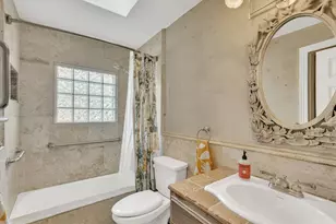 10203 Northlake Dr, Dallas, TX 75218 - Photo 12