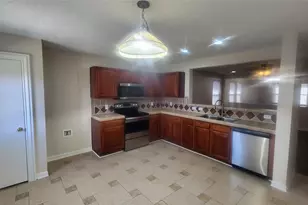 1625 Princess Ln, Little Elm, TX 75036 - Photo 2