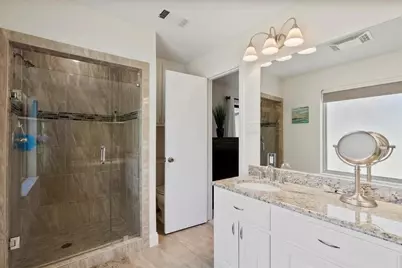 8350 Southmeadow Circle, Dallas, TX 75231 - Photo 14